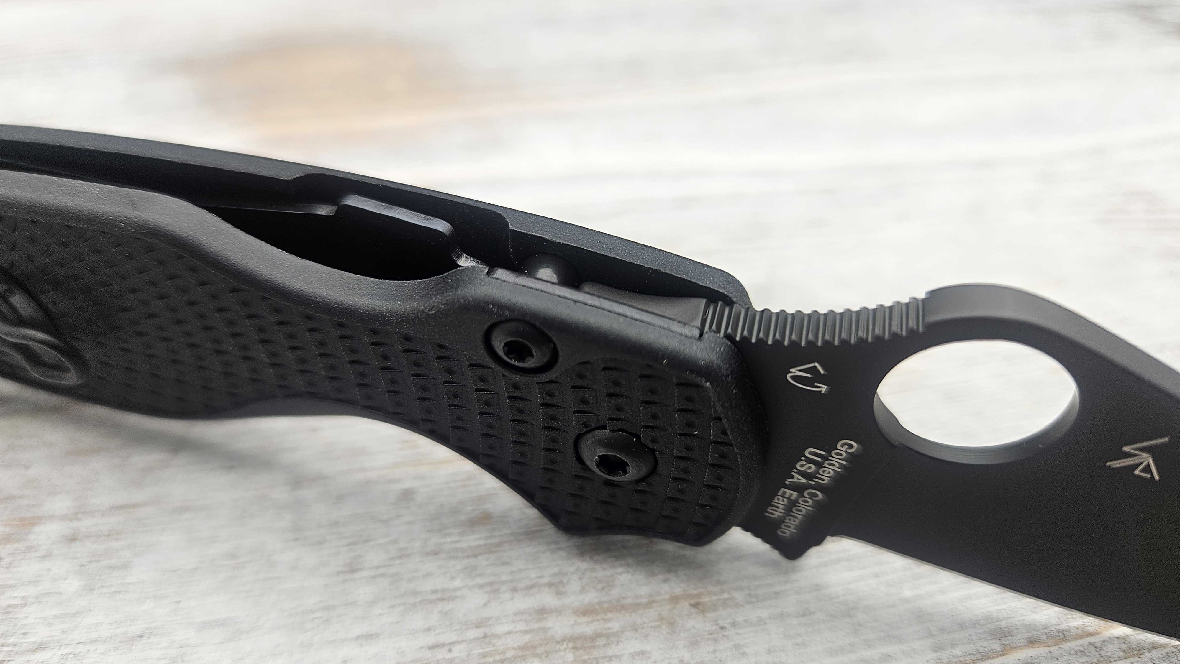 Spyderco Para Military 2 Compression Lock